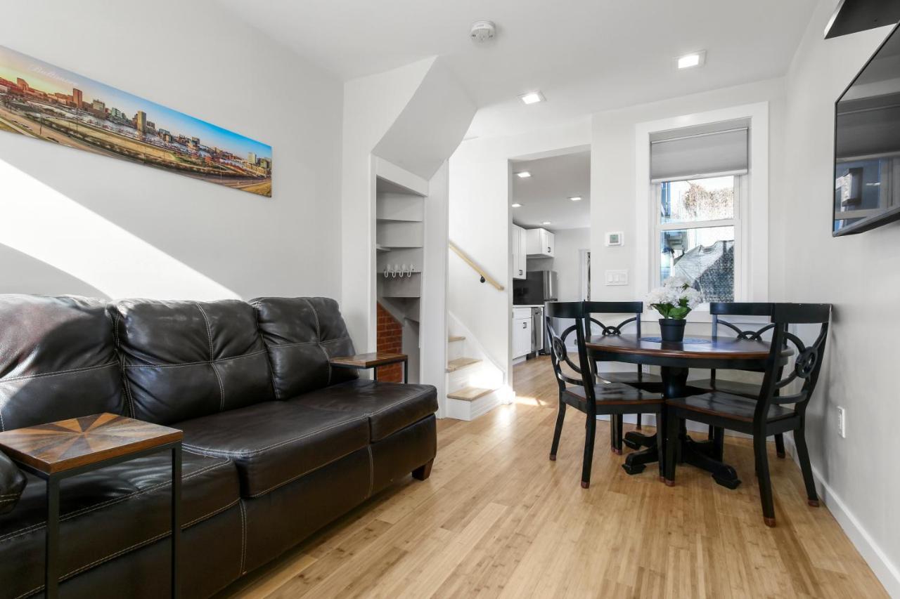 Cozy Ba Townhome Near Little Italy I Fells Point Балтимор Екстериор снимка